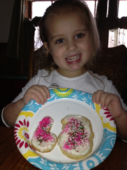 Ellee finished her cookies